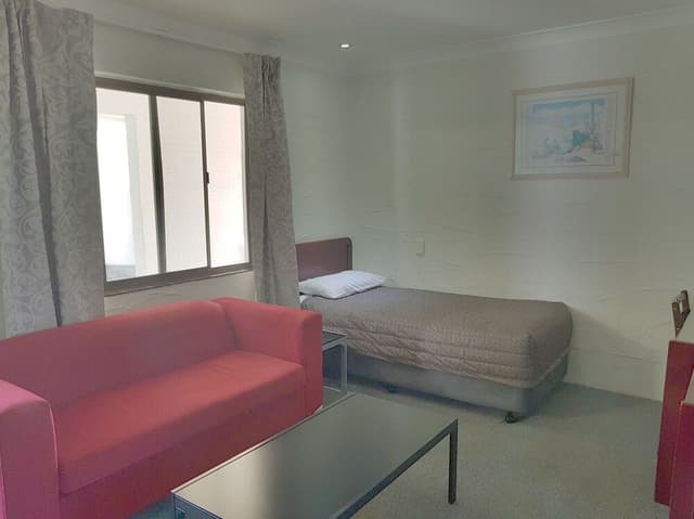 Standard Suite, 1 Bedroom, Non Smoking, Kitchenette (Twin Room)