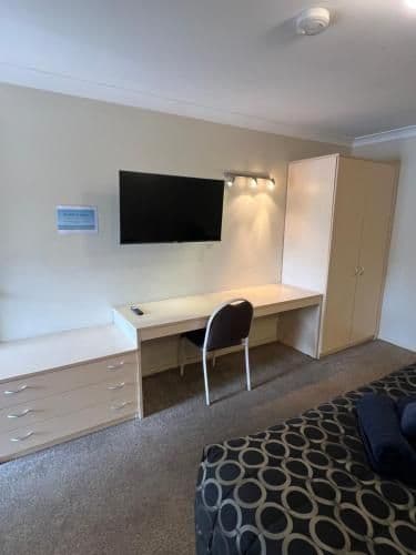 Queen Room