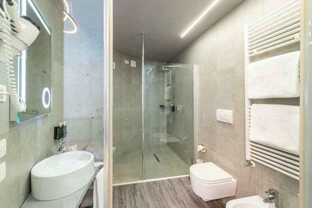 Family Suite, Annex Building