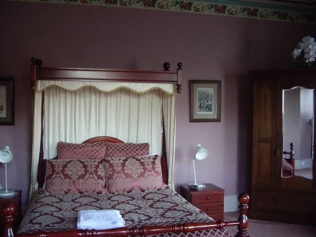 Deluxe Room, 1 Bedroom, Jetted Tub, Garden View