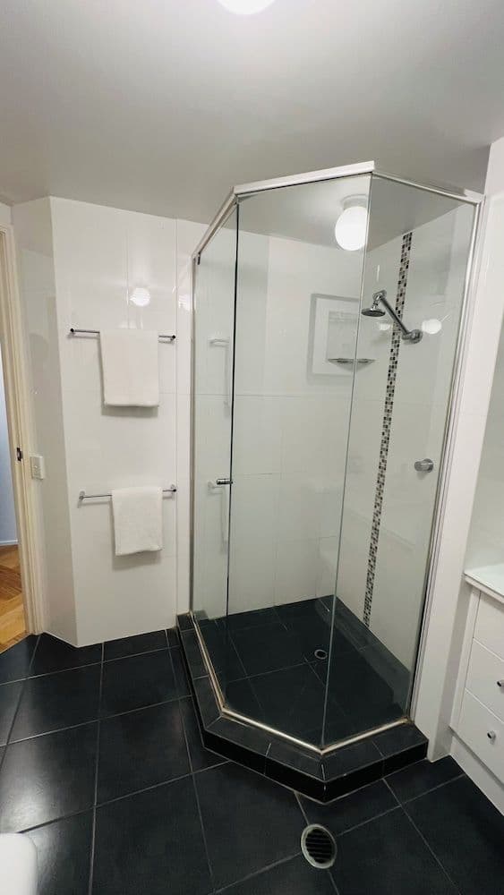 Apartment, 1 Bedroom (River View)