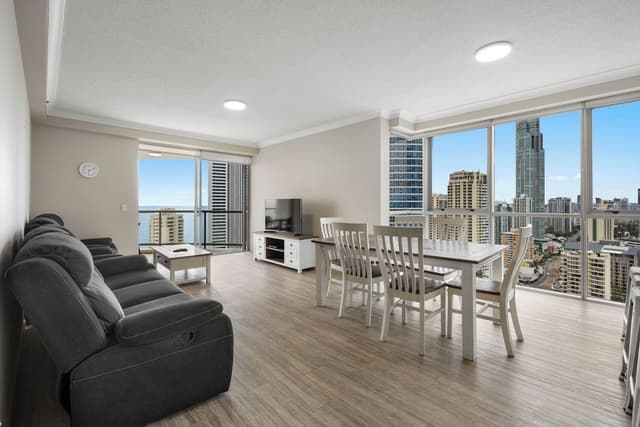 Lvl 25 Ocean View 3 Bedroom Apartment