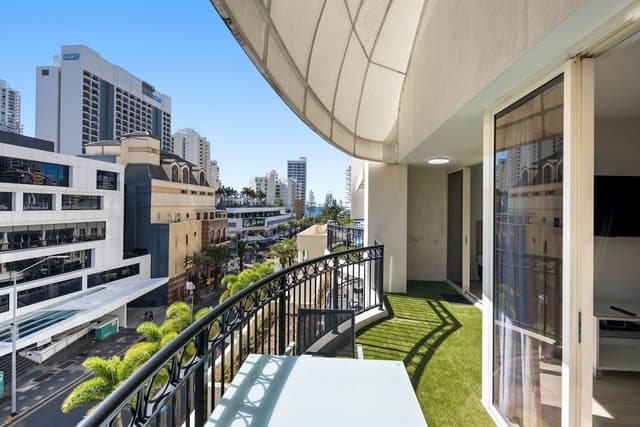 Superior Apartment, 2 Bedrooms - Ocean, River or Garden Views
