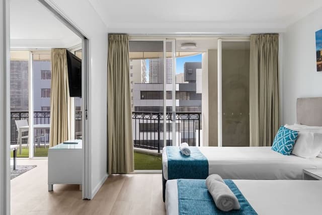 Superior Apartment, 2 Bedrooms - Ocean, River or Garden Views