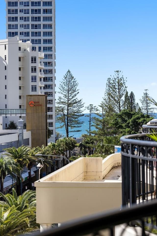 Superior Apartment, 2 Bedrooms - Ocean, River or Garden Views