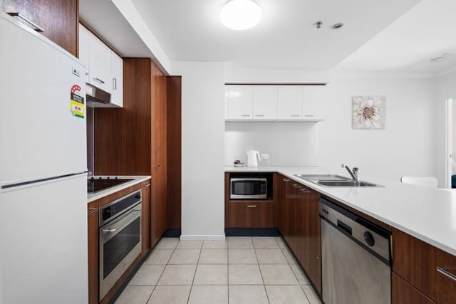 Superior Apartment, 2 Bedrooms - Ocean, River or Garden Views