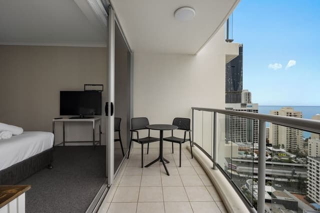 Lvl 25 Ocean View 3 Bedroom Apartment