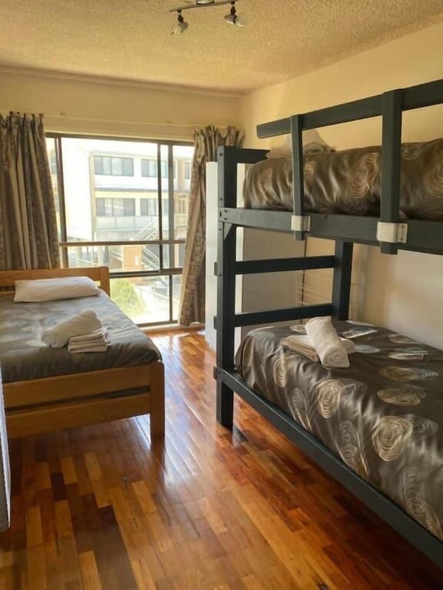 Apartment, 4 Bedrooms (Unit 34)