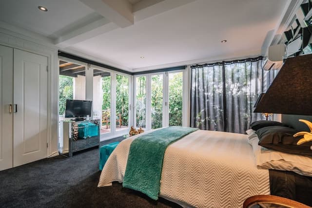 Superior Double Room, 1 Queen Bed, Private Bathroom