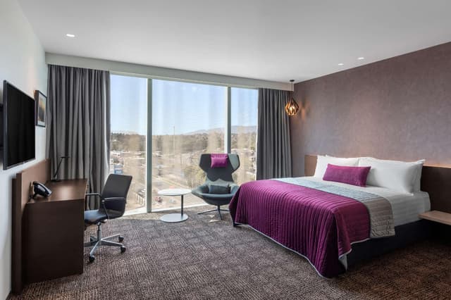 Executive King Room