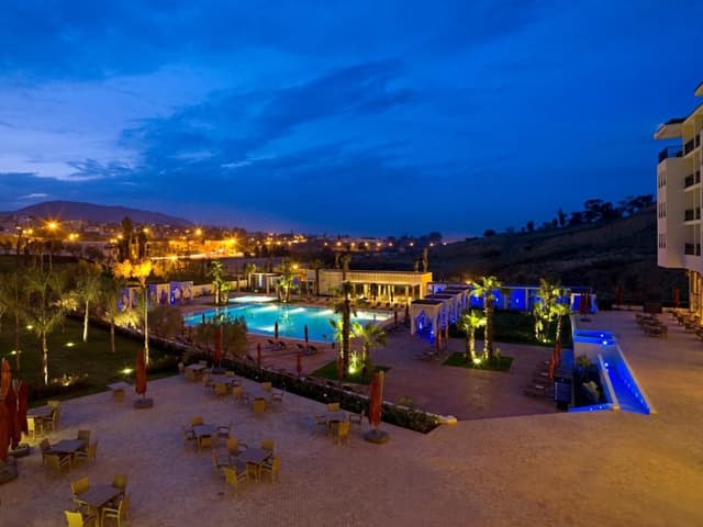 Deluxe Double Room with Pool and Medina View
