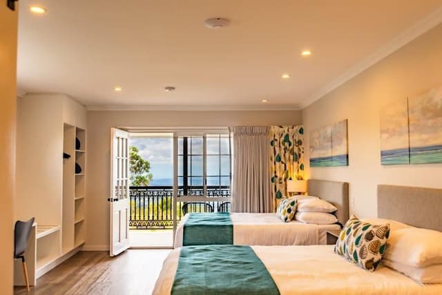 Family Room, Multiple Beds