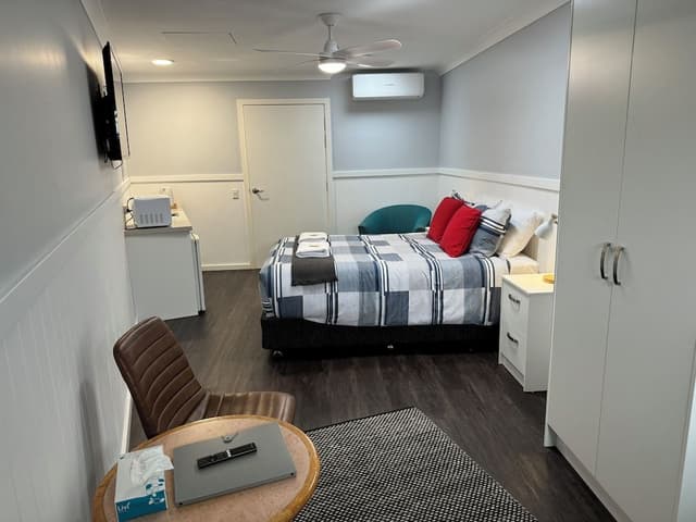Queen Room