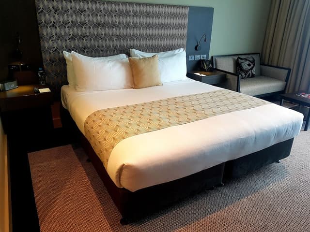 Superior Room, 1 King Bed