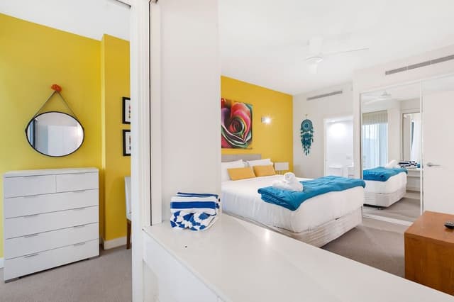 Family Apartment, 2 Bedrooms, Patio, Garden View