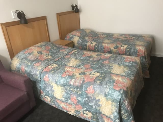 Twin Beds Room