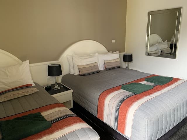 Deluxe Triple Room
