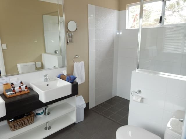 Luxury House, 3 Bedrooms, Hill View