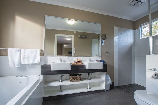 Luxury House, 3 Bedrooms, Hill View