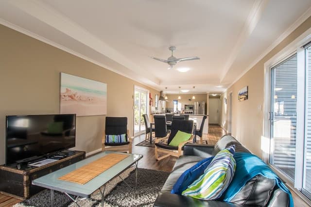 Luxury House, 3 Bedrooms, Hill View