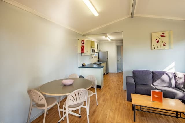Ocean View Spa Cottage