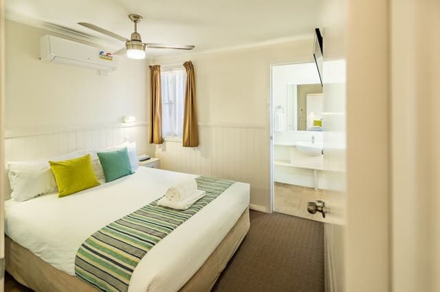 Beachside Family Suite (3BR)