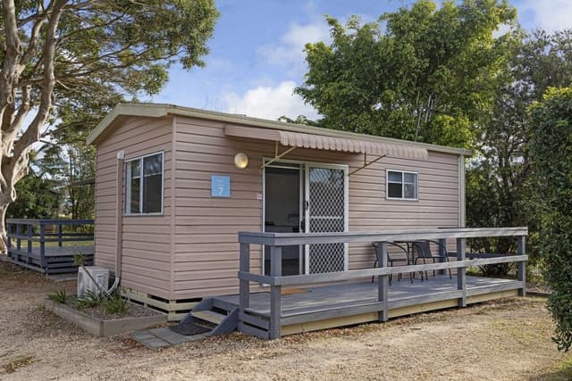 Economy Studio Cabin