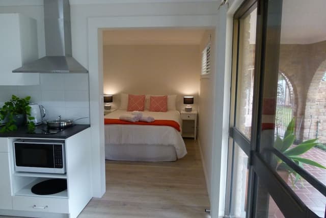 one bedroom apartment self contained