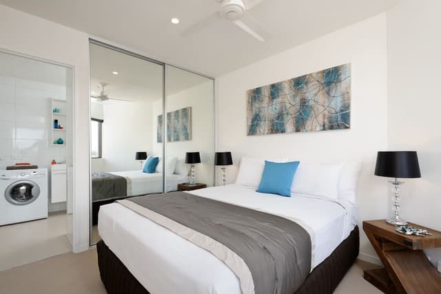 One Bedroom Apartment