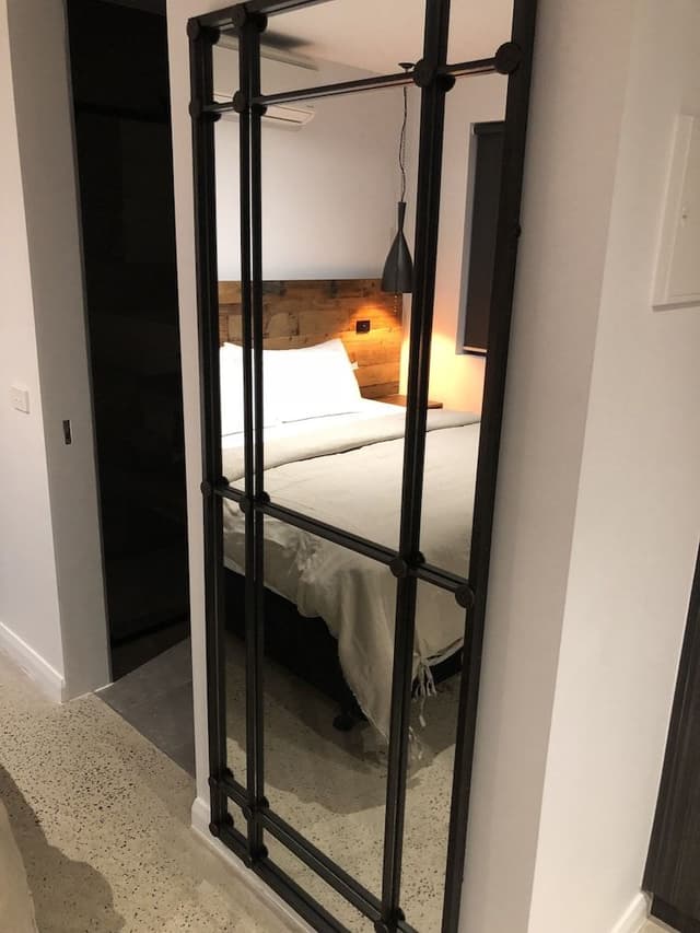 Deluxe Apartment, 1 King Bed, City View (Adults Only)
