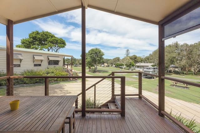 Standard Cabin - Sleeps 6