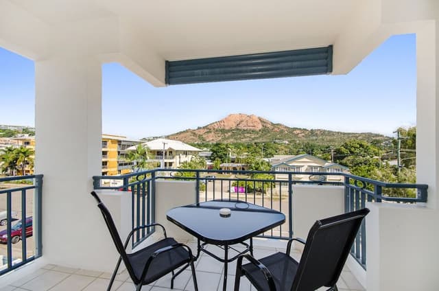 One Bedroom Apartment