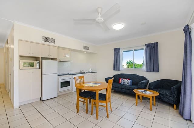 One Bedroom Apartment
