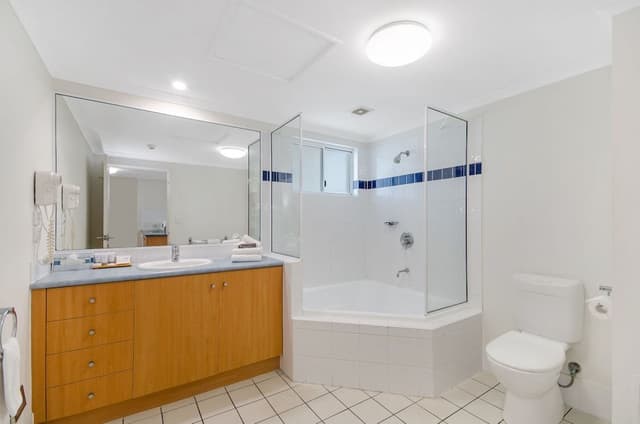 One Bedroom Apartment