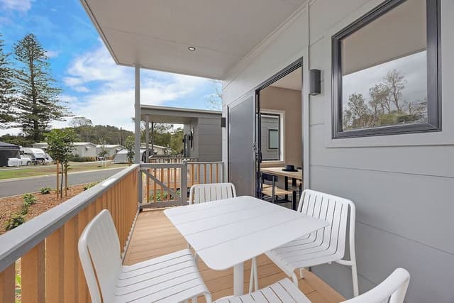 Standard Cabin - Sleeps 4 - Dog Friendly