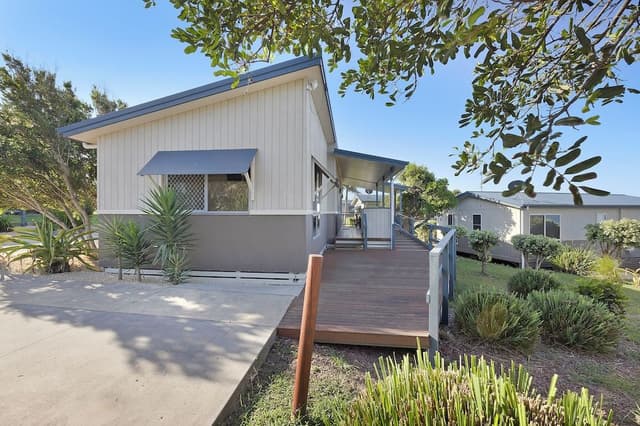 Deluxe Cabin - Sleeps 5 - Accessible - Dog Friendly