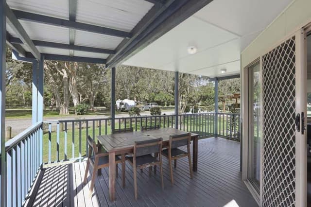 Deluxe Cabin - Sleeps 5