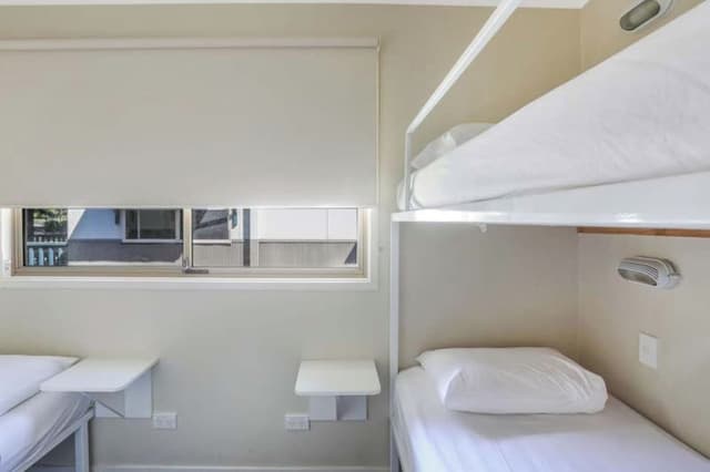 Deluxe Cabin - Sleeps 5