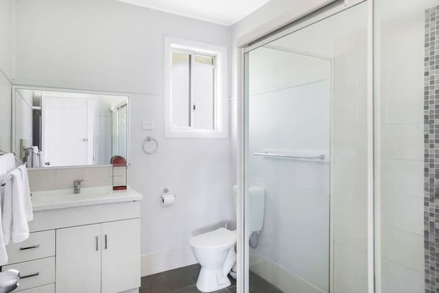 Superior Cottage - Sleeps 5 - Dog friendly