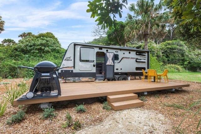 Jayco Van - Sleeps 5