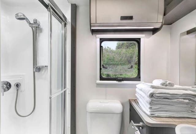 Jayco Van - Sleeps 5