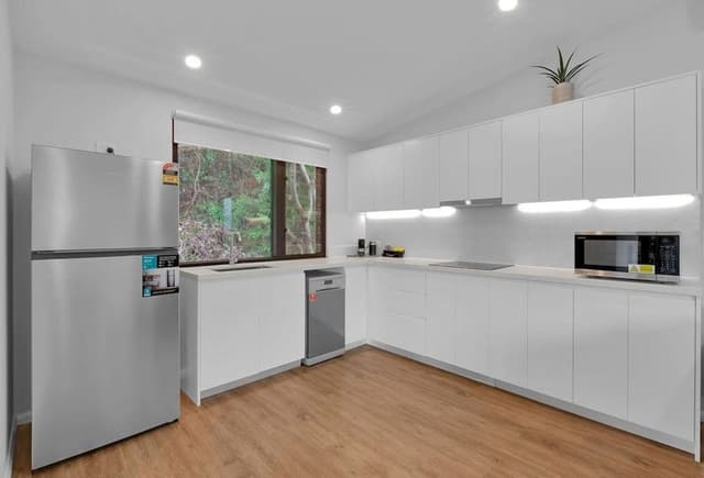 Superior Cabin - Sleeps 5