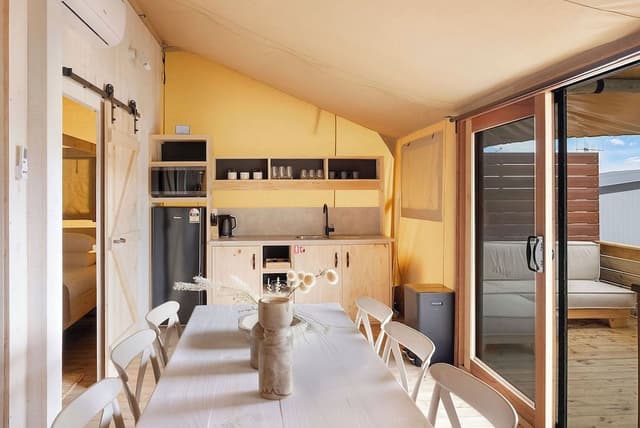 Safari Lodge - Sleeps 6