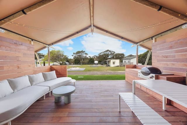 Superior Safari Tent - Sleeps 4