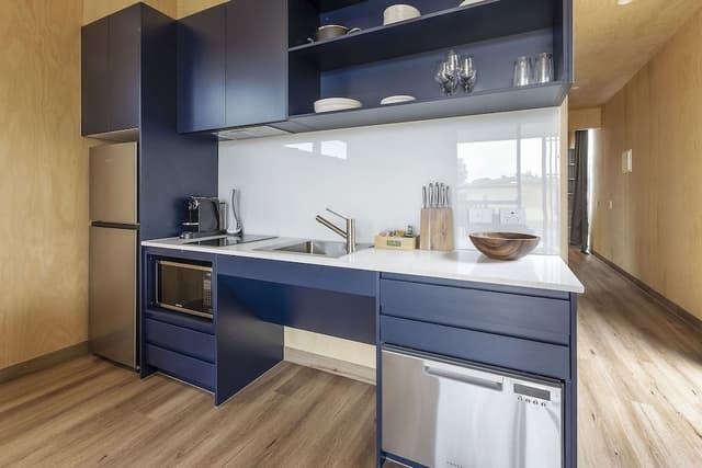 Superior Villa - Sleeps 6 - Accessible