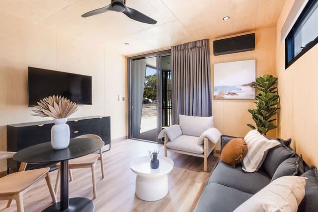 Superior Villa - Sleeps 6