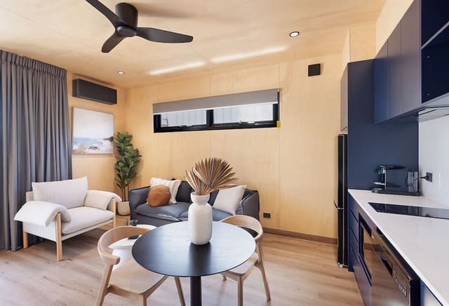 Superior Villa - Sleeps 6