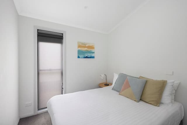 Deluxe Villa - Sleeps 6 - 3 Bedrooms