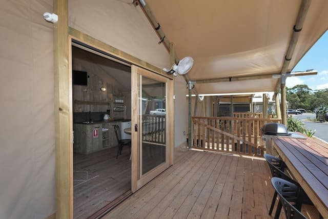 Superior Safari Tent - Sleeps 4