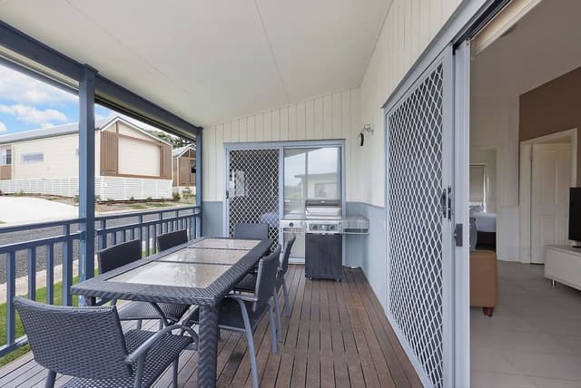 Superior Cabin - Sleeps 6